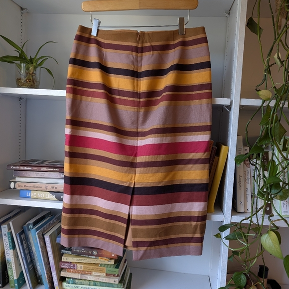 Lord and Taylor Women's Pencil Skirt Striped Size 8 / Medium Twee Preppy Office - Picture 5 of 6